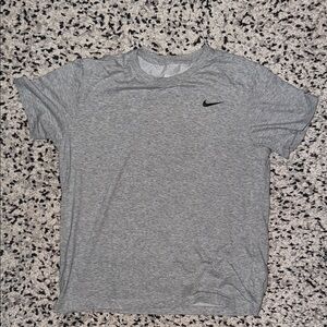 Nike Men's Heather Gray Short Sleeve Tee